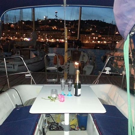 Nuitee A Bord De Danilou Un Voilier De 9.50M Hotel Sète Exterior foto